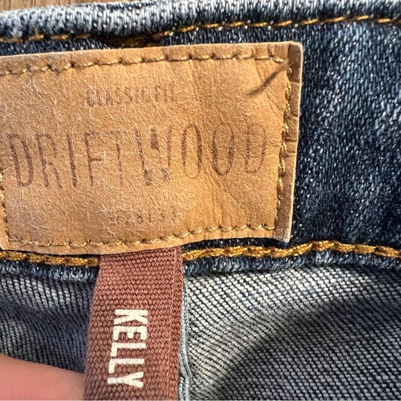 Driftwood Jeans Women's 28 Kelly Embroidered Sides Free People Stretch 28x33 - Picture 5 of 6